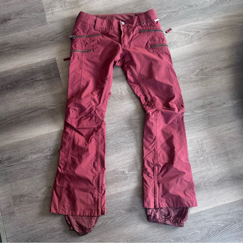 Burton Women's Burgundy Snow Pants